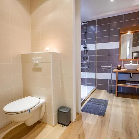 Dans Pieds Dans L'eau Apartmán