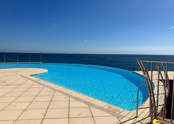 Apartamento Dans Pieds Dans L'eau Saint-Raphaël